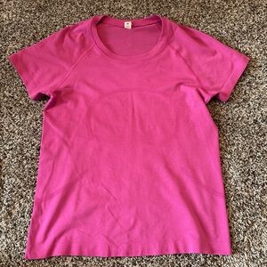 lululemon athletica Vibrant Pink Short Sleeve Tee